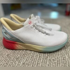 Women’s Kizik Athens - Sunrise